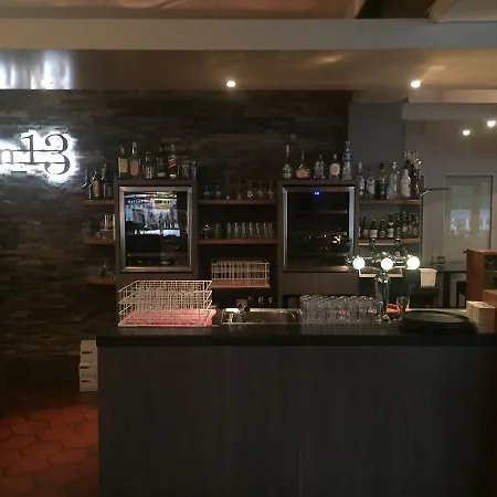 Plein 13 デルーネン