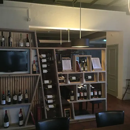 ホテル Plein 13 デルーネン